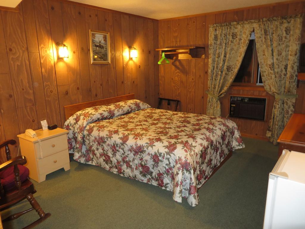 Travelers Inn Motel 이글 리버 객실 사진