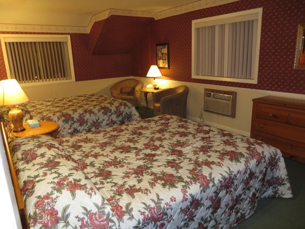 Travelers Inn Motel 이글 리버 객실 사진